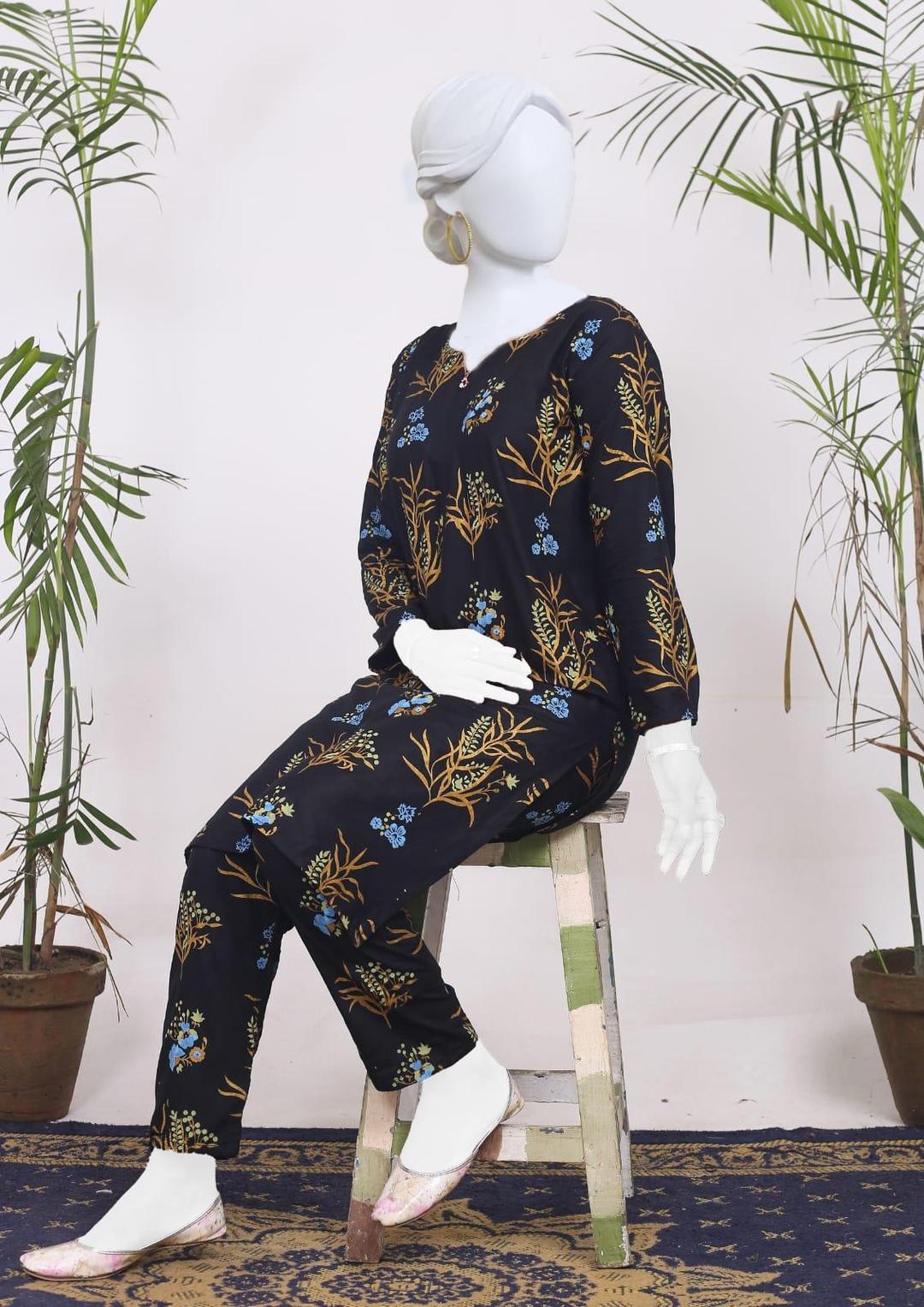 2 Pcs Women's Stitched Linen Printed Shirt And Trouser